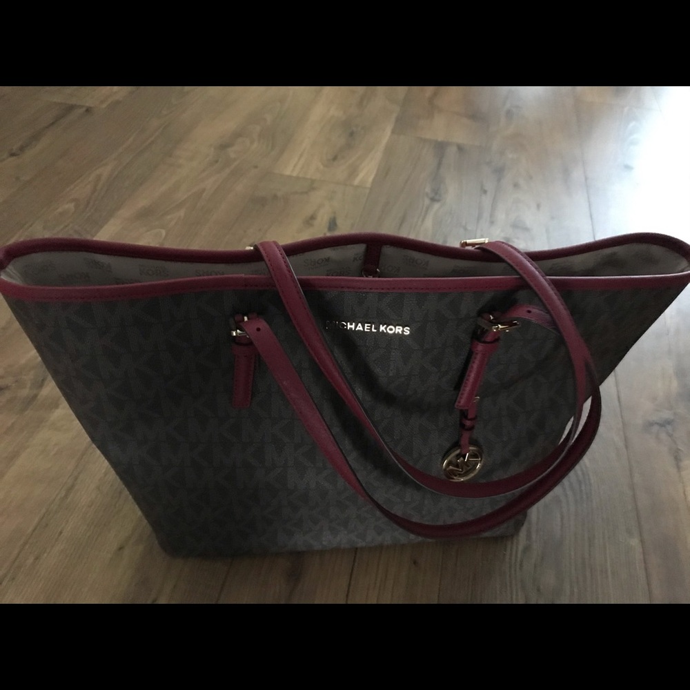 Large Carryall Tote